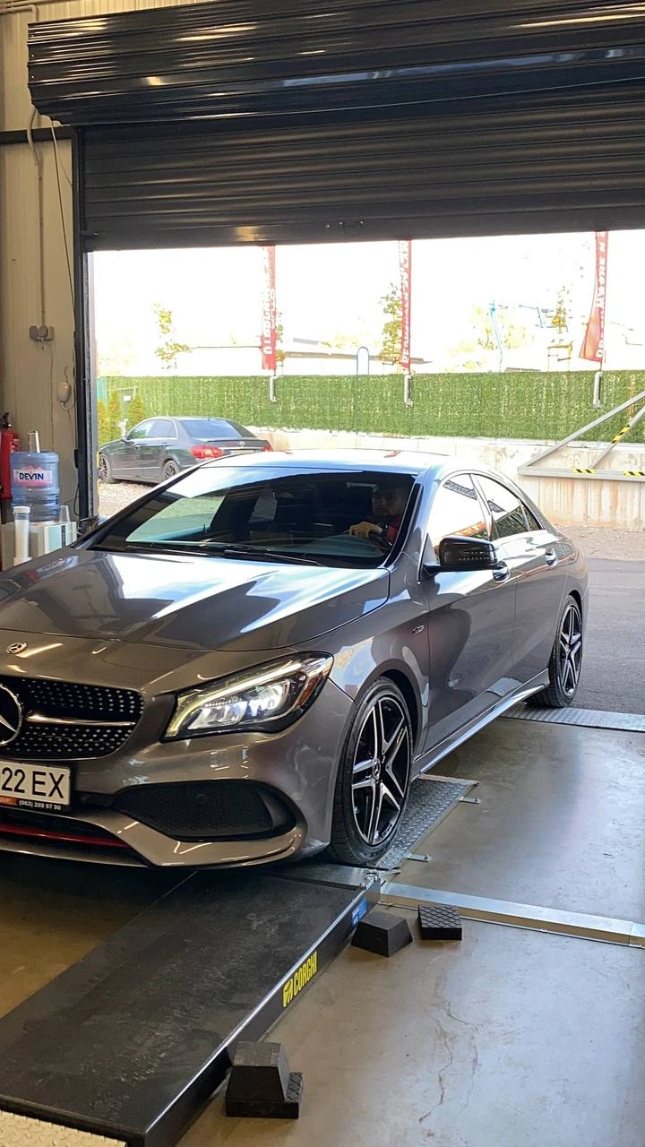 MERCEDES-BENZ CLA 2018 - 11