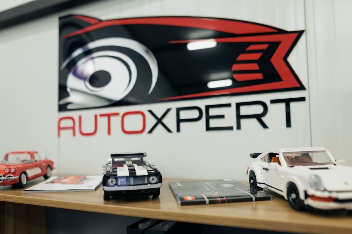 Резервирайте час в AutoXpert